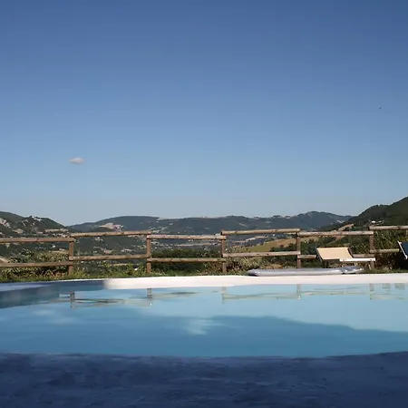 Agriturismo Pietra Rosa